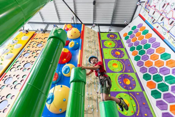 Climb Up Mérignac escalade bloc fun