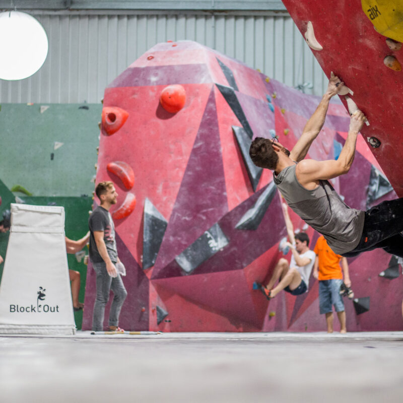 L'escalade de bloc à Bordeaux - Un Air de Bordeaux