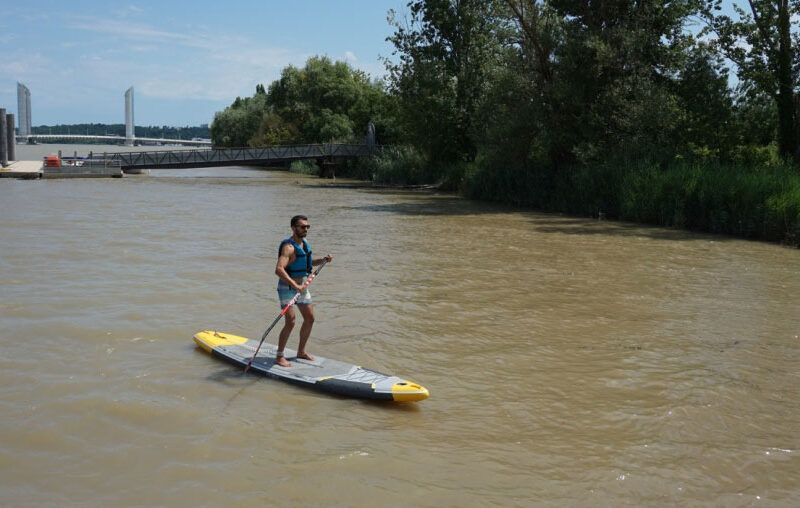 Stand up paddle sur la Garonne