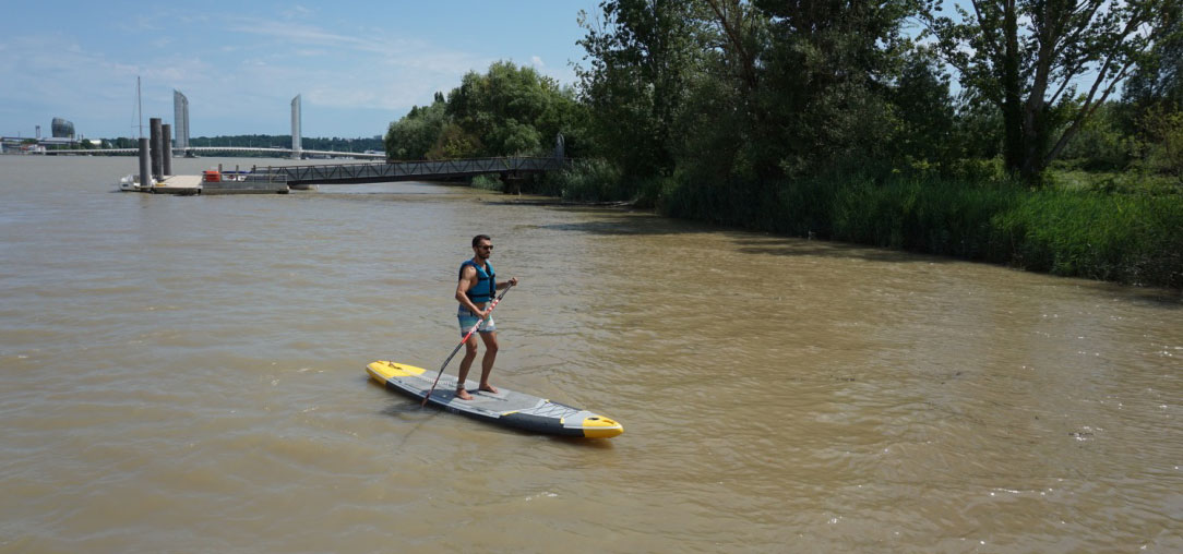 Stand up paddle sur la Garonne