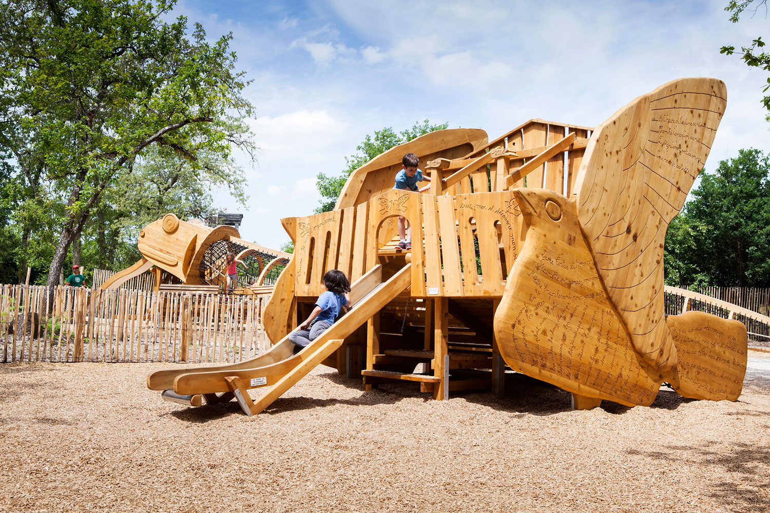 Grande aire de jeux de jardin pour enfants en bois massif