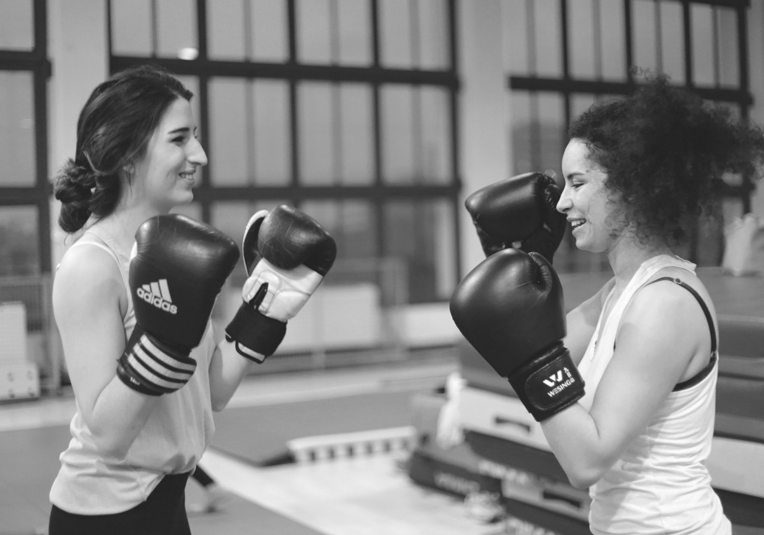 Les filles s’attaquent aux sports de combat