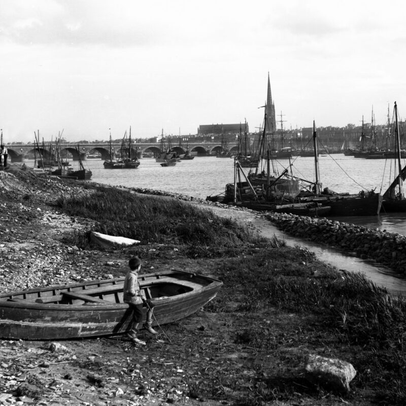 Les quais de Bordeaux avant après