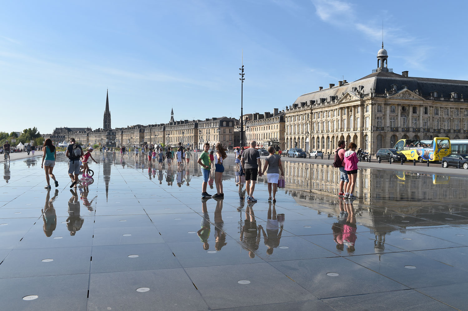 Les quais de Bordeaux avant après