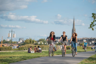 Les quais de Bordeaux avant après