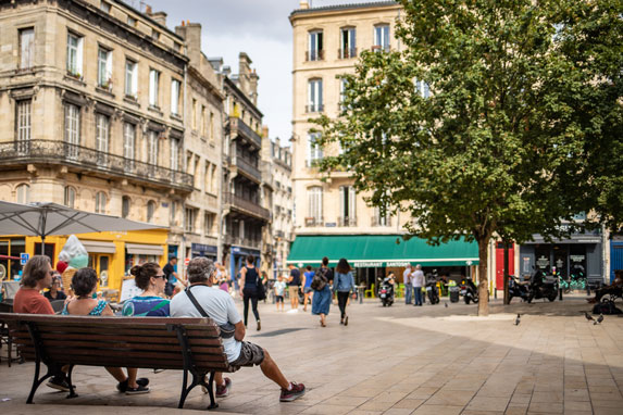 Place Fernand Lafargue à Bordeaux