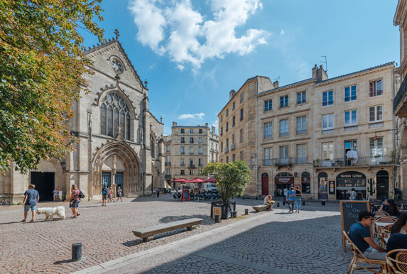 Place Saint-Pierre à Bordeaux