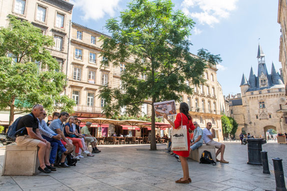 Place du palais à Bordeaux