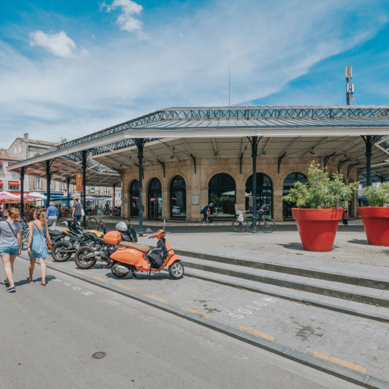 Marché des Chartrons à bordeaux