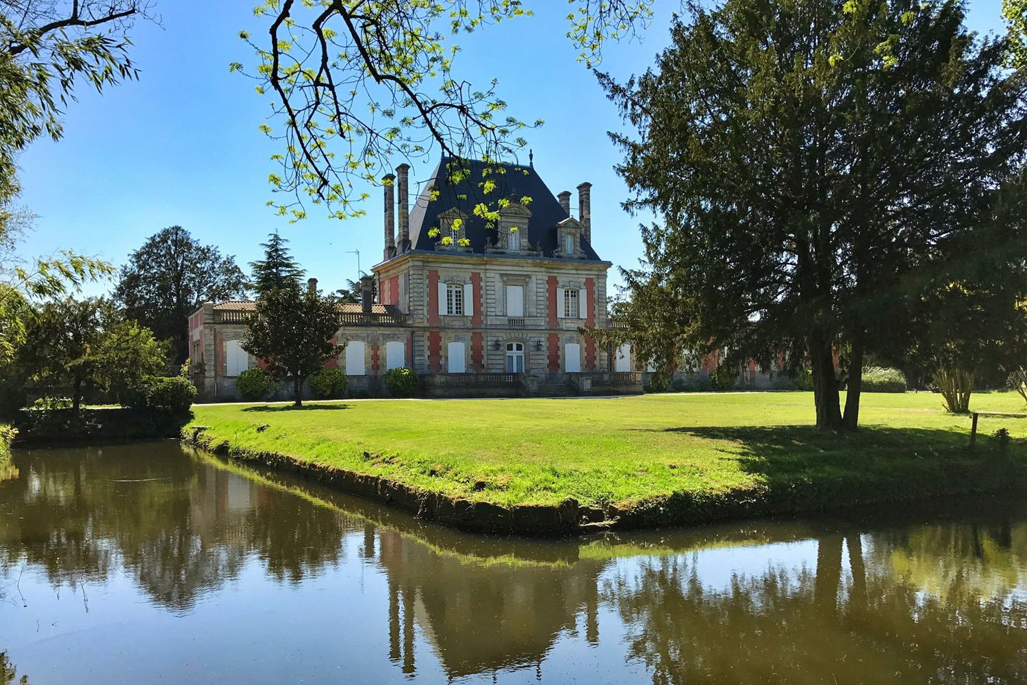Château autour de Bordeaux