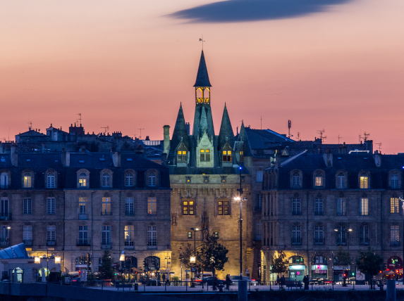 Famille Bordeaux Porte Cailhau © Steve Le Clech