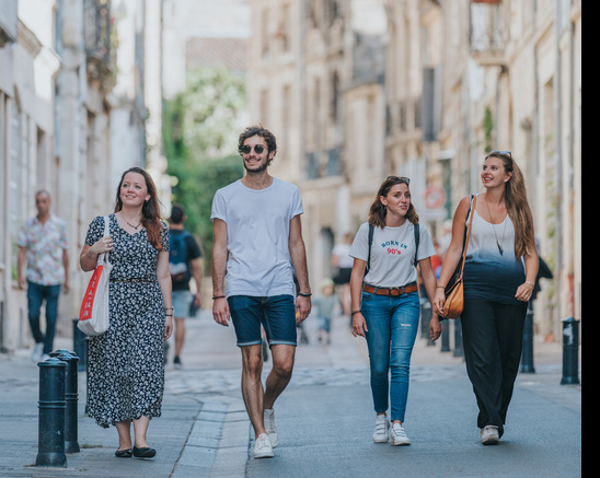 Nouveau à Bordeaux : comment rencontrer du monde quand on débarque