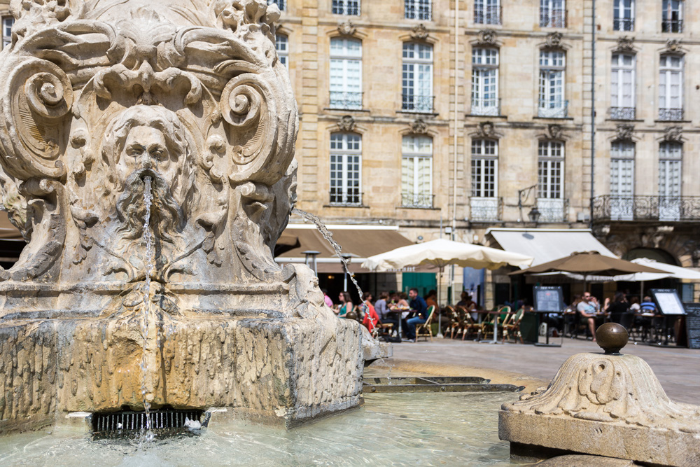 Place du parlement à Saint-Pierre