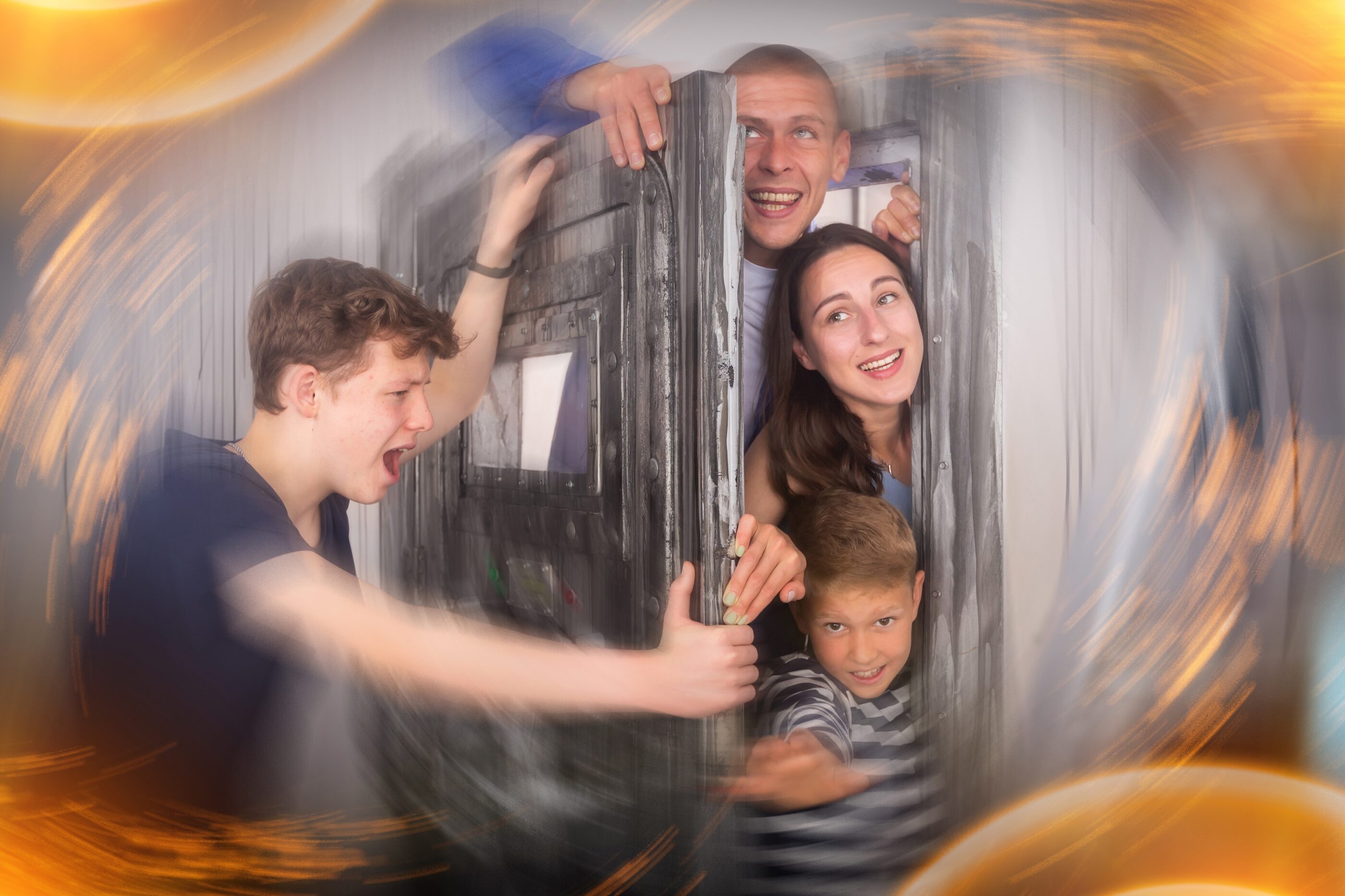 Famille dans un escape game