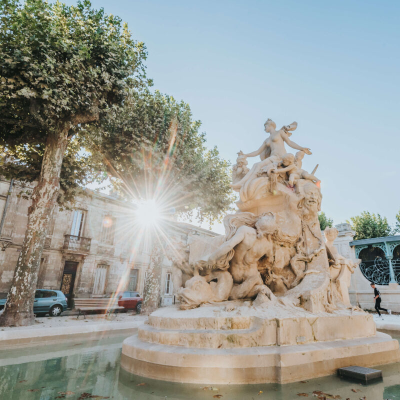 place Amédée Larrieu rendez-vous amoureux Bordeaux