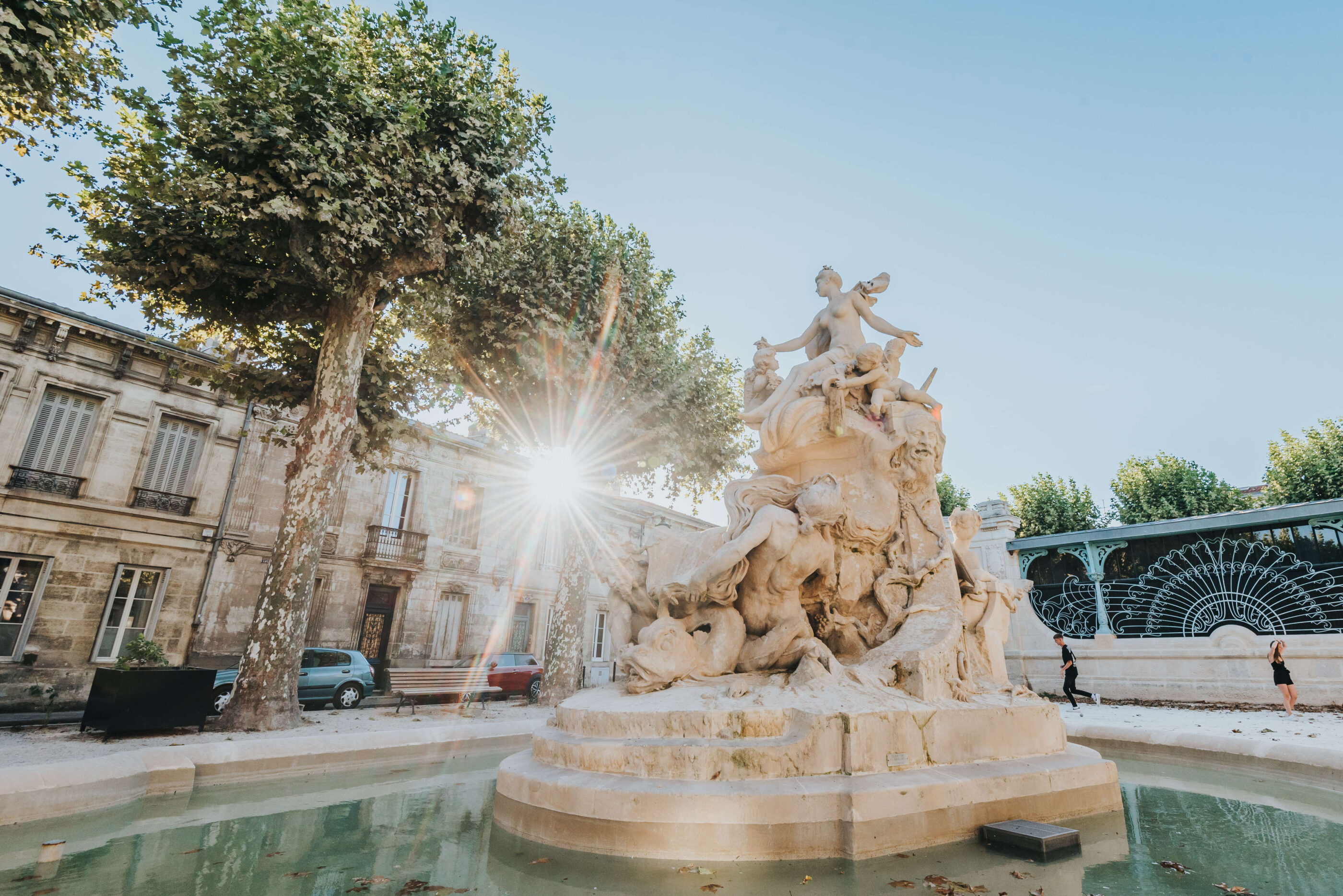 place Amédée Larrieu rendez-vous amoureux Bordeaux