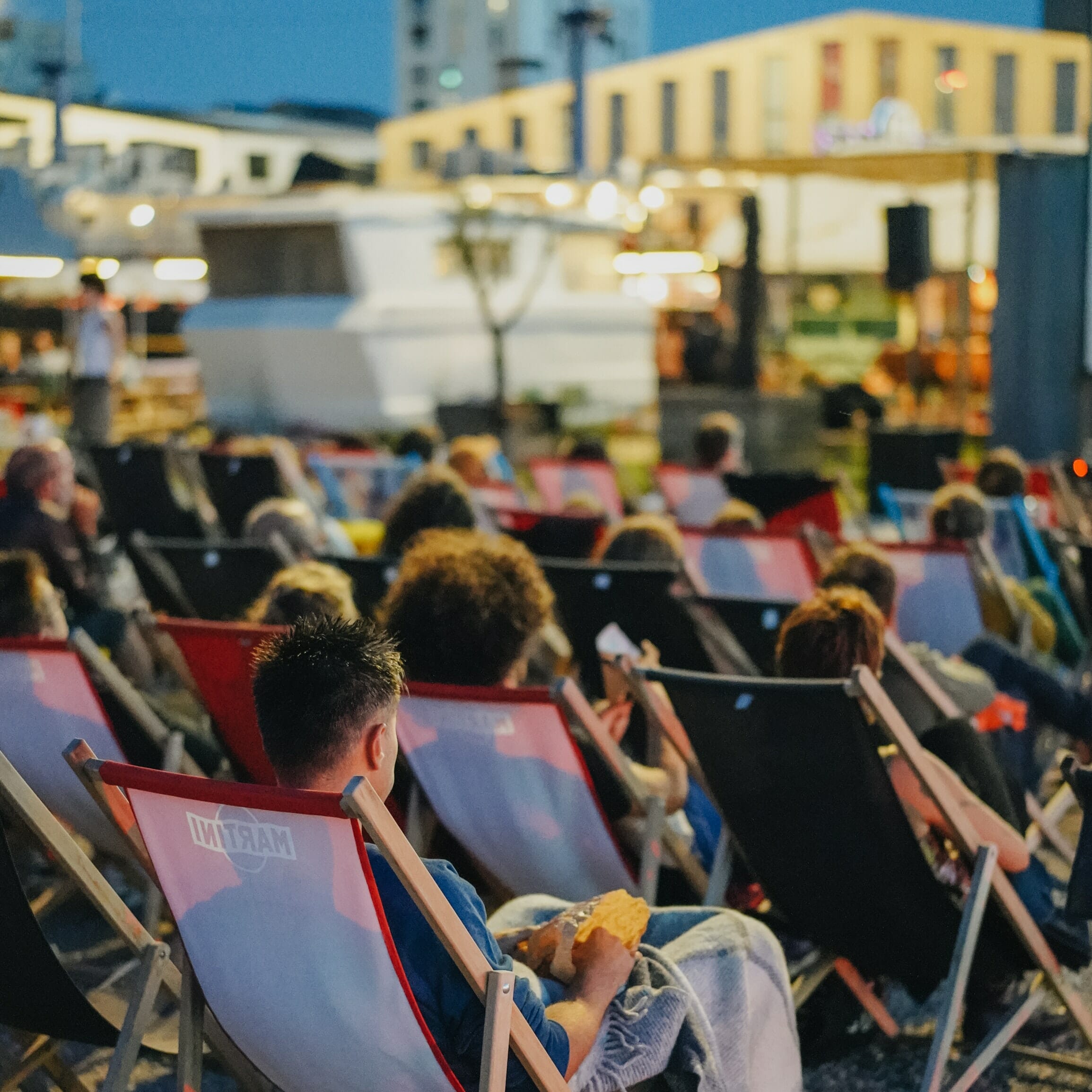 activité estivale : cinéma en plein air