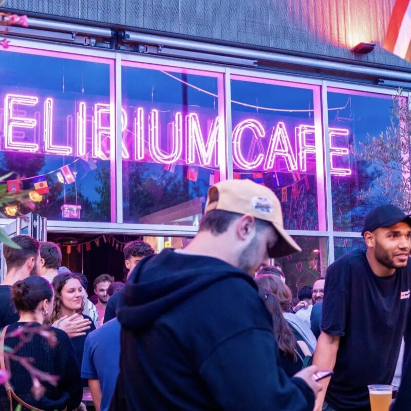 Le Delirium café, le bar incontournable pour fêter son anniversaire © Vintage Group