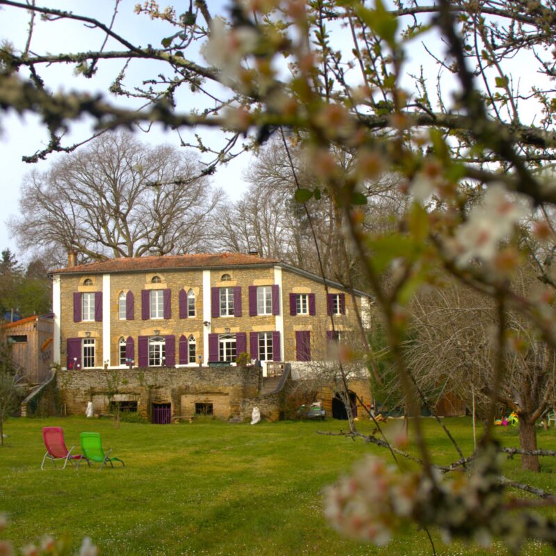 val-de-l'eyre-les-volets-violets