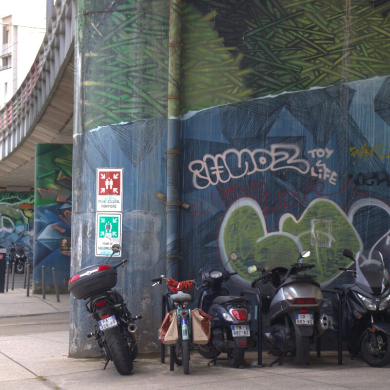 street-art-pont-de-guit-belcier