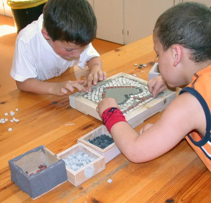 atelier-mosaique-musee-aquitaine