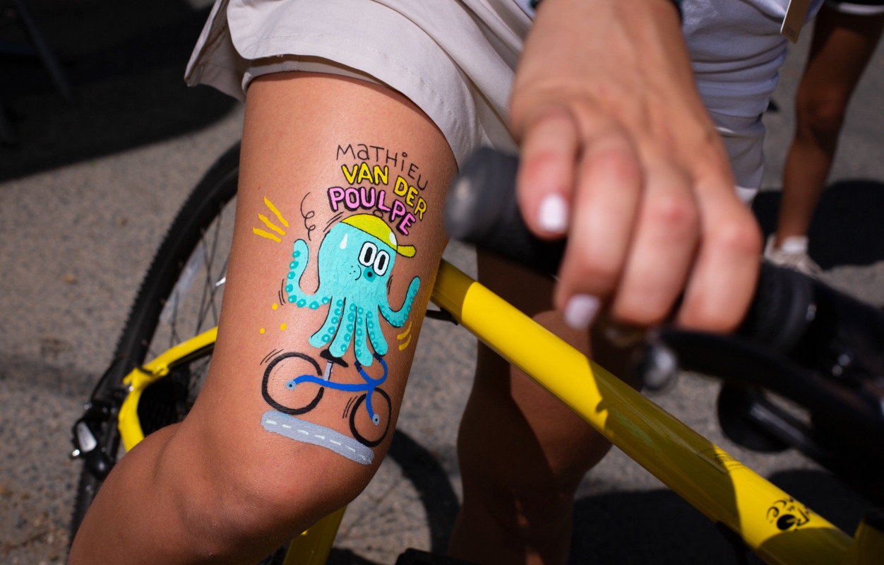 skinjackin tour de france fanpark